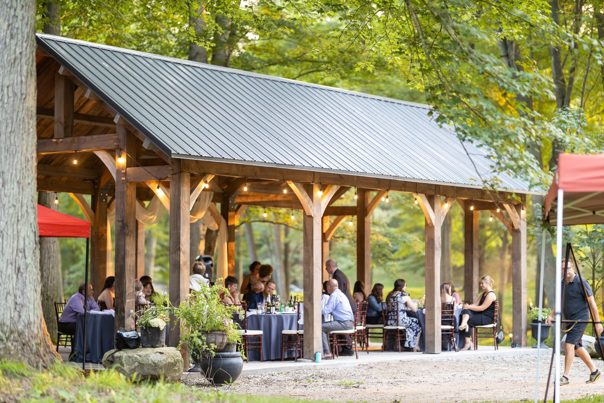 Micro wedding ceremony at Fernwood Hills in Komoka