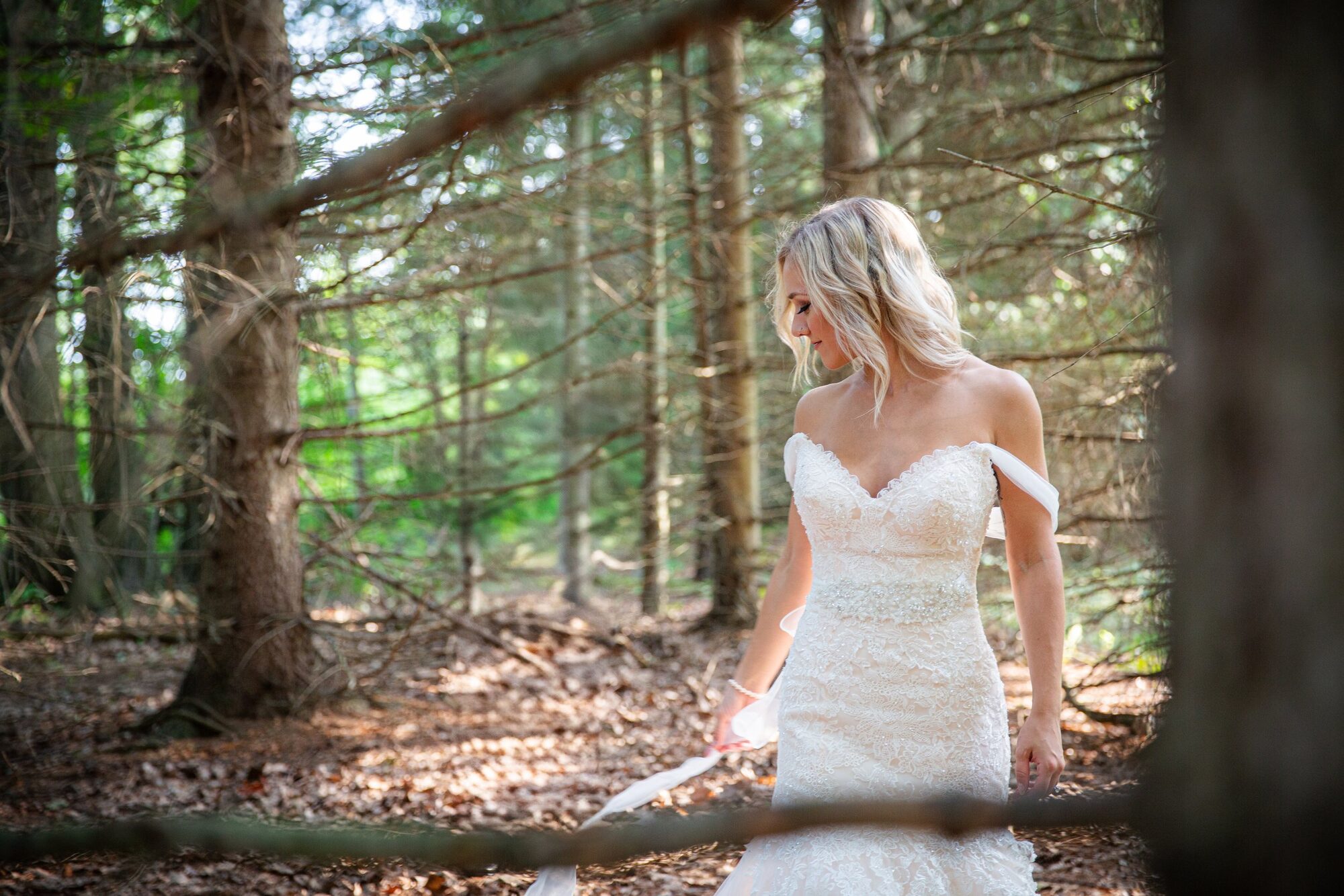 Documentary wedding photography at Fernwood Hills ceremony